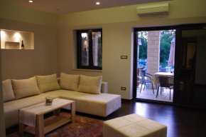 Отель Apartment Verano  Ньивице